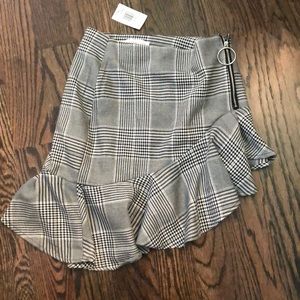 V style plaid high low  skirt